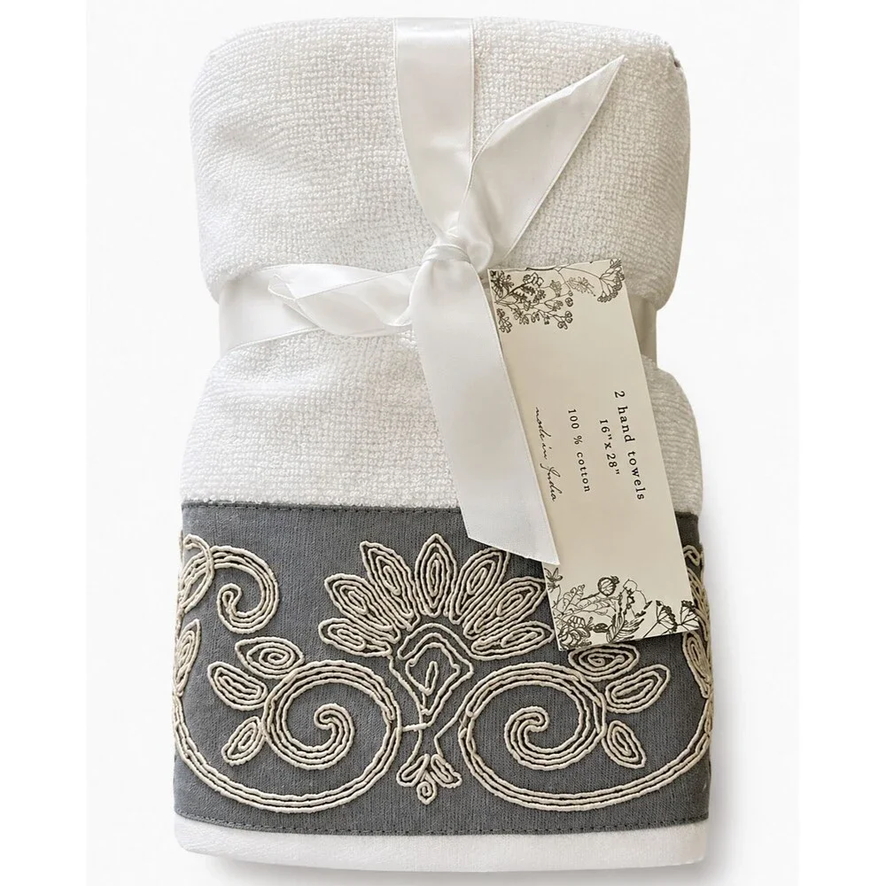Christmas Holiday Hand Towels Embroidered Bathroom White Sage Green Set of 2